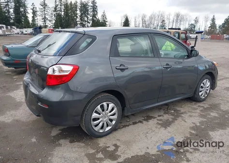 2010 Toyota Matrix z USA, uszkodzony, nr VIN 2T1KU4EE5AC328076